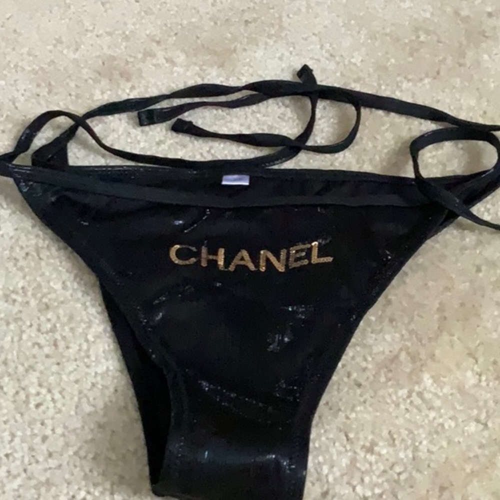 Bathing suit bottom only, XL